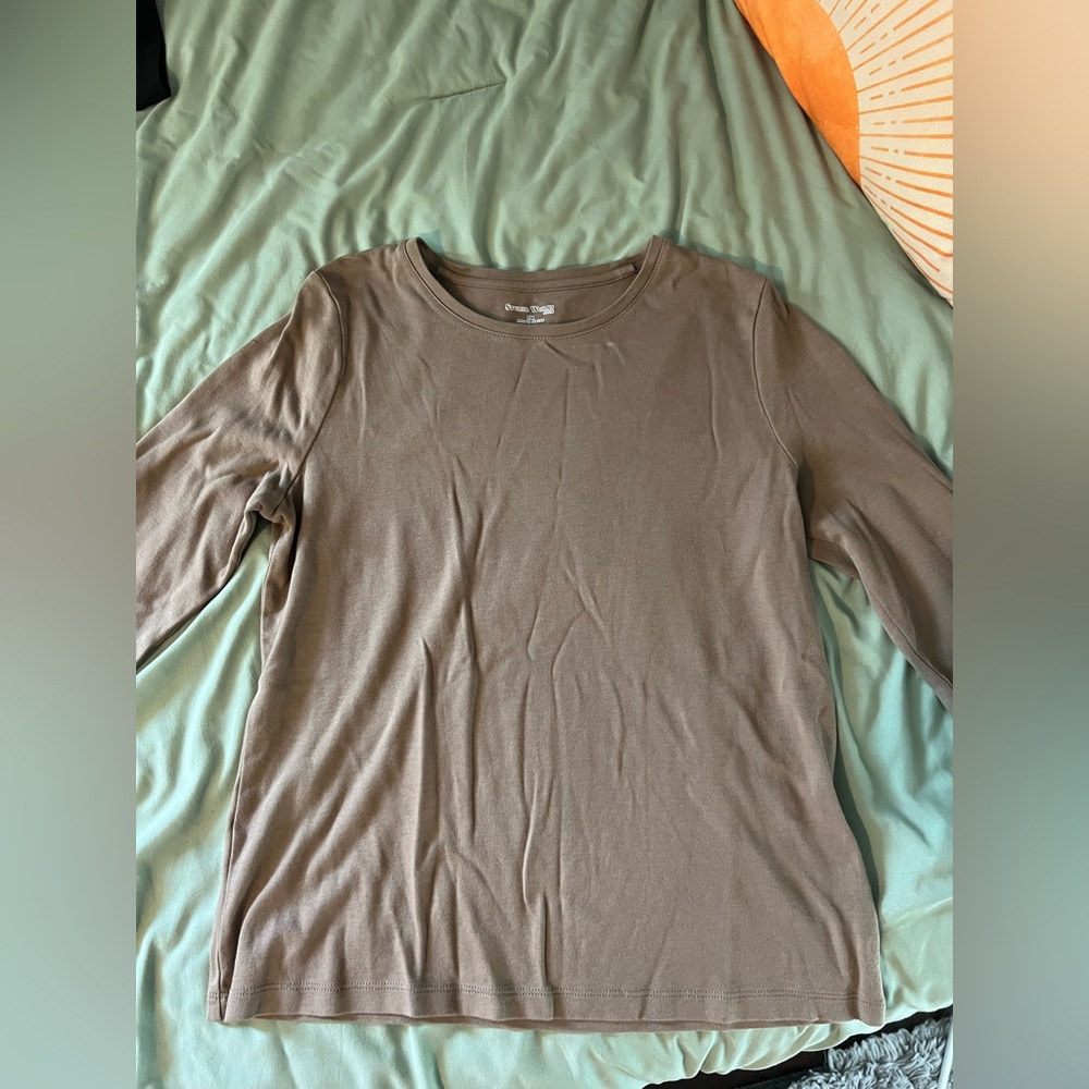 Brown size medium long sleeve plain shirt